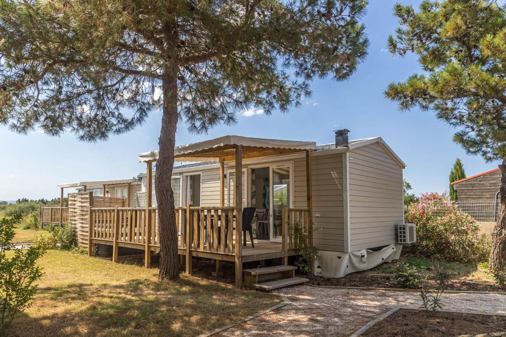 Hotel Camping L'Oasis Et California Le Barcarès Habitación foto